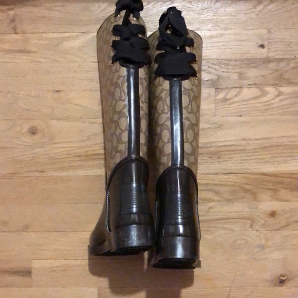 NWT Coach Tristee Rainboots Almond Toe Knee High - Picture 4 of 7